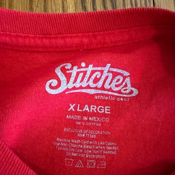 Cincinnati Reds long sleeve shirt - Picture 3 of 3